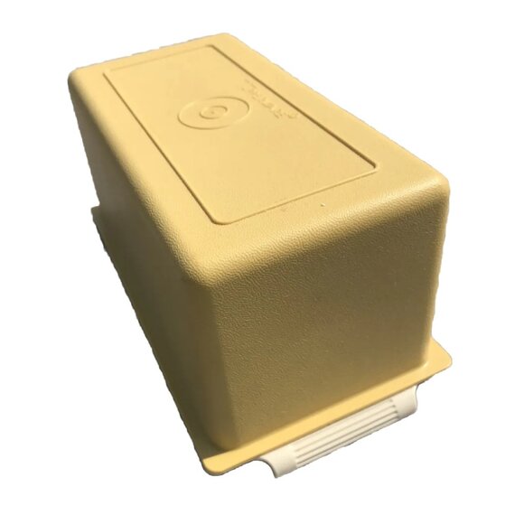 Vg Tupperware Butter Dish Cheese Keeper Harvest Gold Almond Yellow MCM 70s USA - Picture 1 of 11